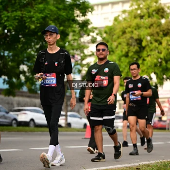 Runner Photo 4036757