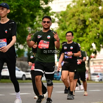 Runner Photo 4036774