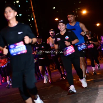 Runner Photo 4036778