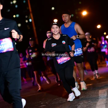 Runner Photo 4036785