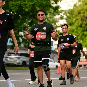 Runner Photo 4036786