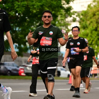 Runner Photo 4036796