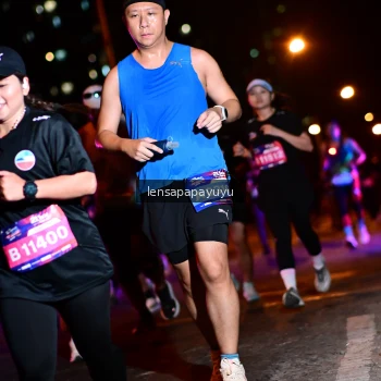 Runner Photo 4036810