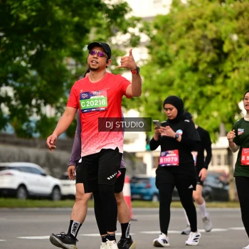 Runner Photo 4036844