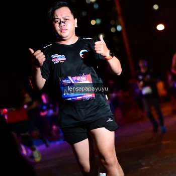 Runner Photo 4036851