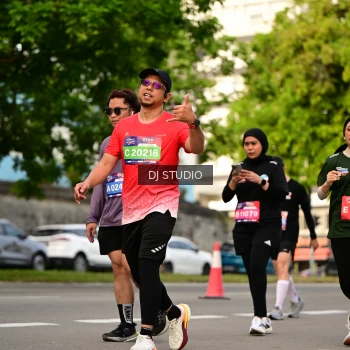 Runner Photo 4036860