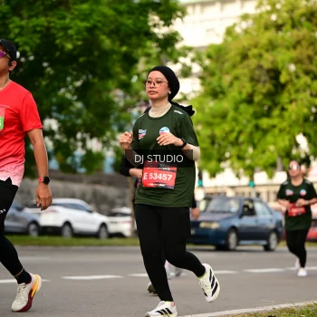 Runner Photo 4036865