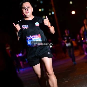 Runner Photo 4036869