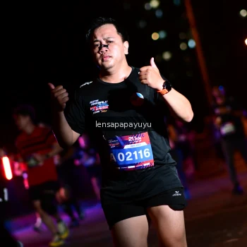 Runner Photo 4036877