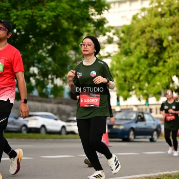 Runner Photo 4036878