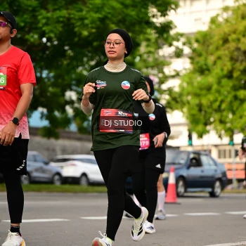 Runner Photo 4036885