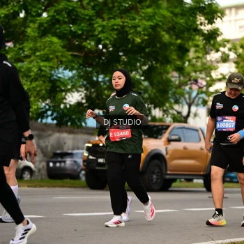 Runner Photo 4036945