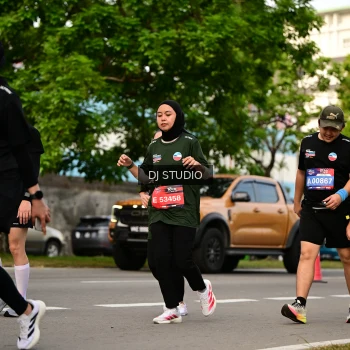Runner Photo 4036951