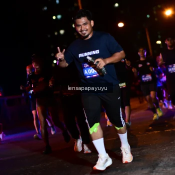 Runner Photo 4036968
