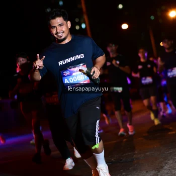 Runner Photo 4036984