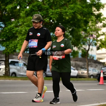 Runner Photo 4036998