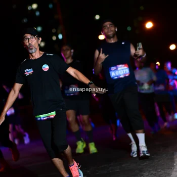 Runner Photo 4037028