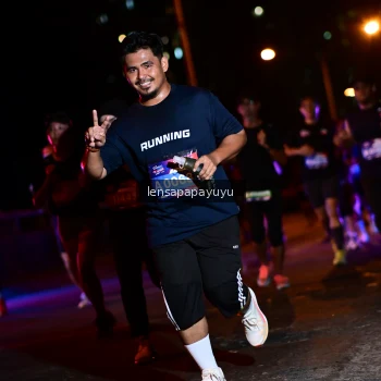 Runner Photo 4037032