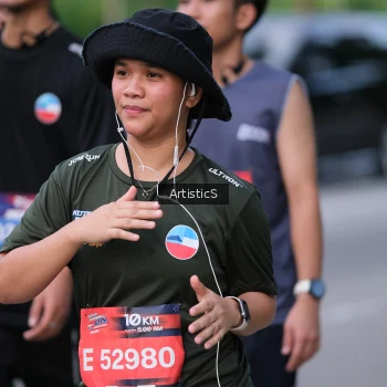 Runner Photo 4037045