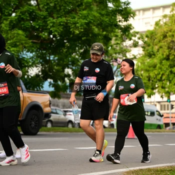Runner Photo 4037060