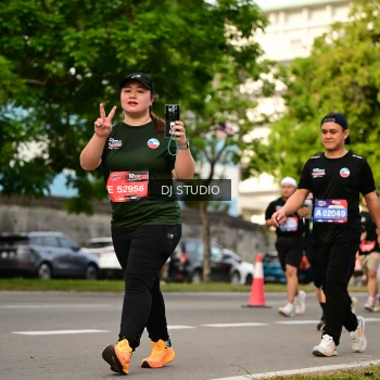 Runner Photo 4037061