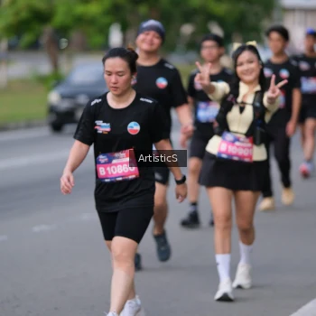 Runner Photo 4037072