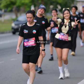 Runner Photo 4037077