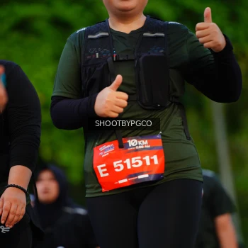 Runner Photo 4037100