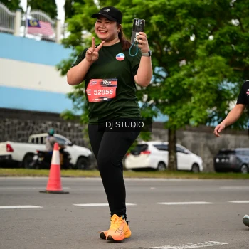 Runner Photo 4037110