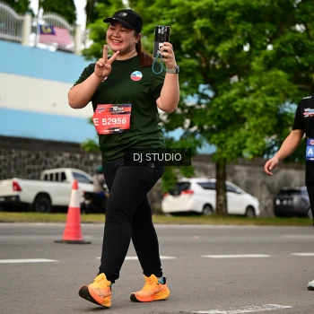 Runner Photo 4037115