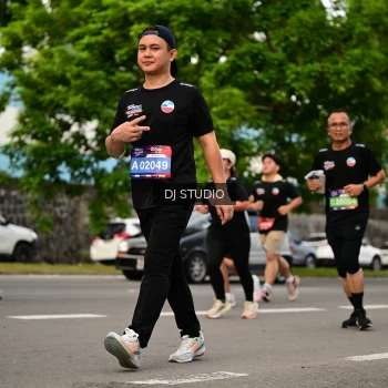 Runner Photo 4037132