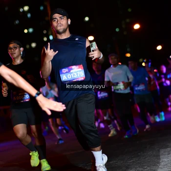 Runner Photo 4037155