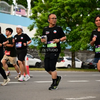 Runner Photo 4037158