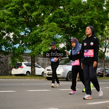 Runner Photo 4037176