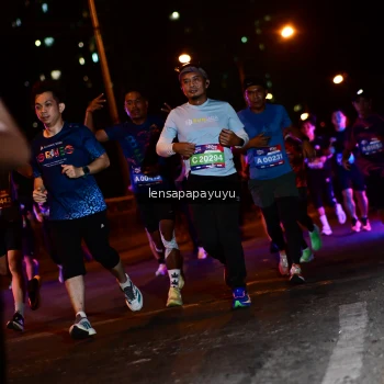 Runner Photo 4037181