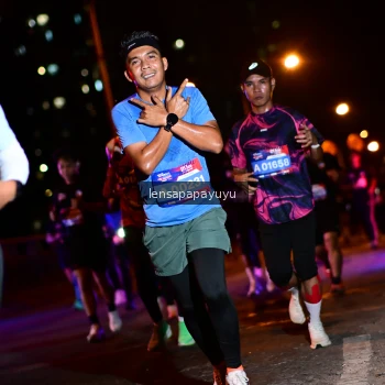 Runner Photo 4037245