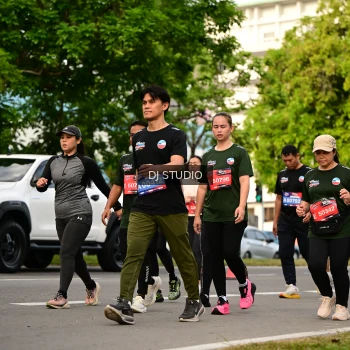 Runner Photo 4037272