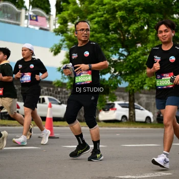 Runner Photo 4037299