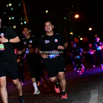 Runner Photo 4037315