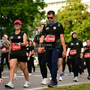 Runner Photo 4037373