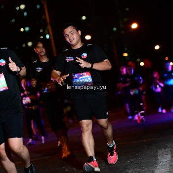 Runner Photo 4037392