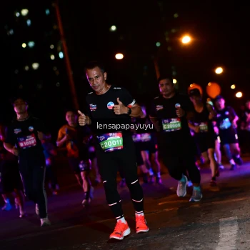 Runner Photo 4037468