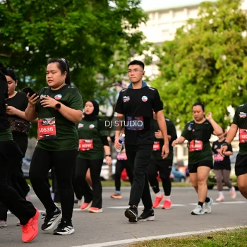 Runner Photo 4037472