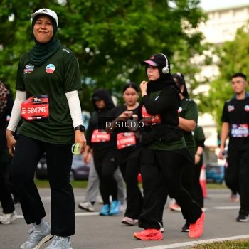 Runner Photo 4037477