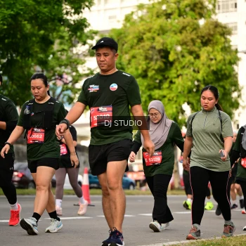 Runner Photo 4037536