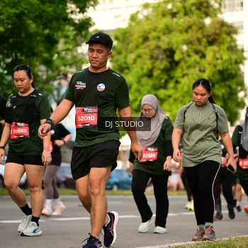 Runner Photo 4037552