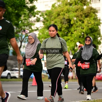 Runner Photo 4037566