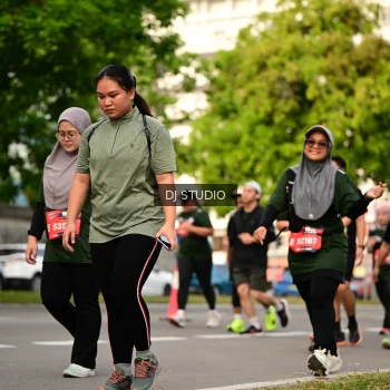 Runner Photo 4037585
