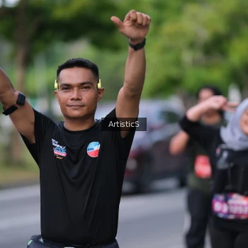Runner Photo 4037610
