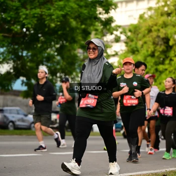 Runner Photo 4037617